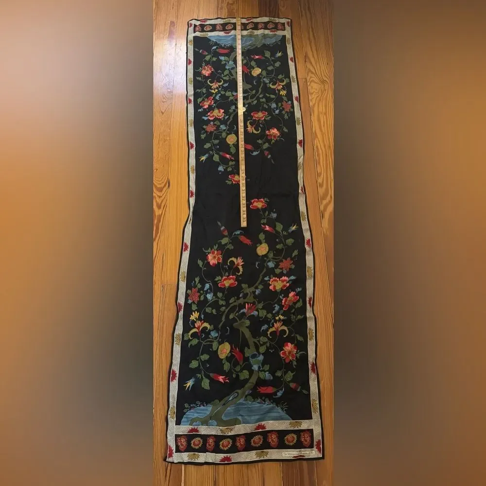MOMA Scarf